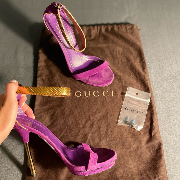 Gucci Suede and Python Sandals - Picture 4 of 17
